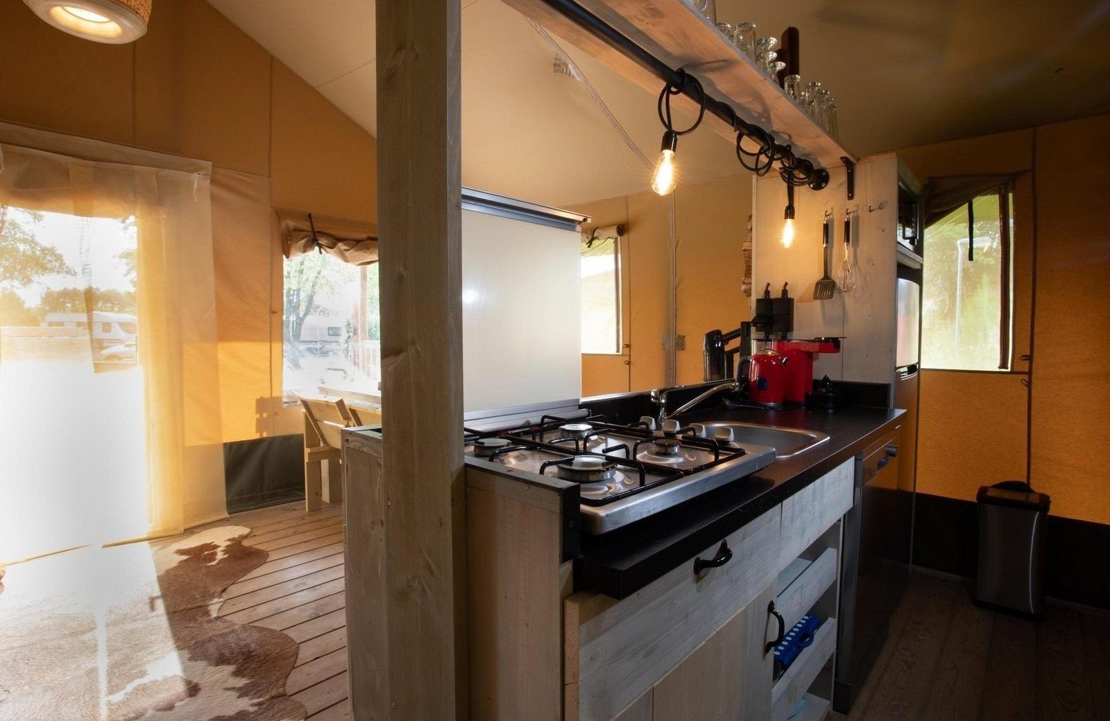 Safaritent cottage kaa s 5 19